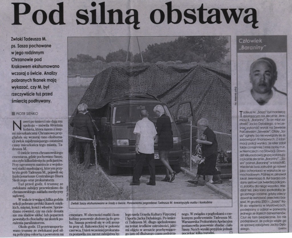 2002_22_8_Pod_silna_obstawa